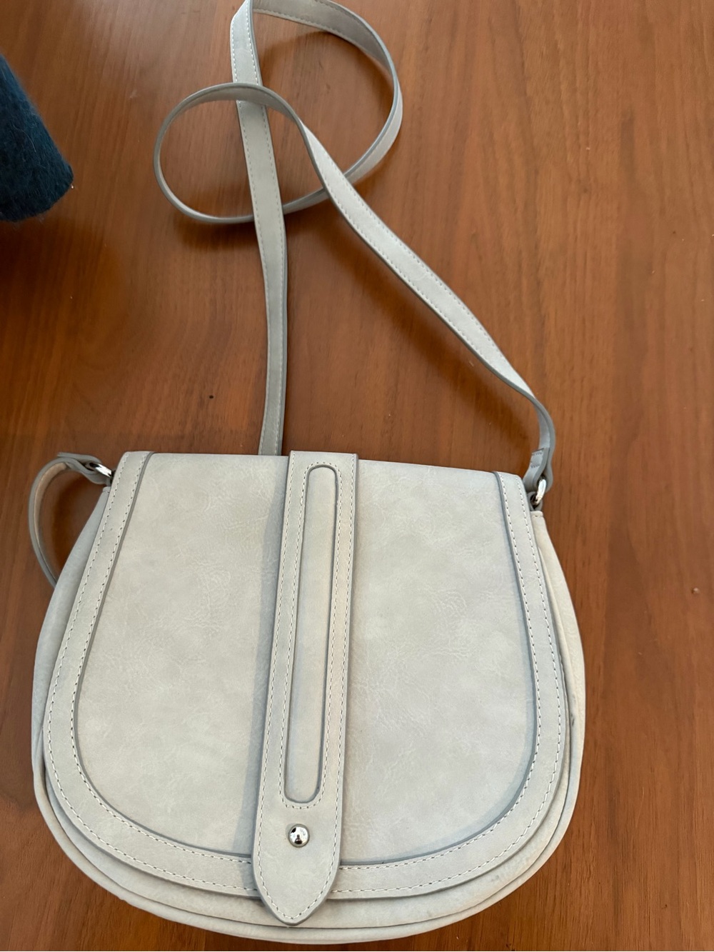Express Classic Cream Crossbody Saddle Bag - Timeless Everyday Style